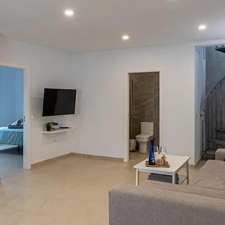 Kiposhi Beach Apartments Punta Mujeres *