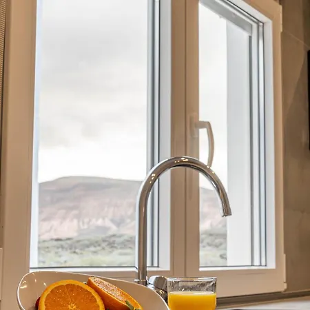 Kiposhi Punta Mujeres Apartment Haría